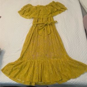 Sherigano off shoulder lace dress size medium